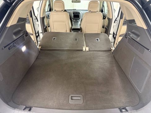 Used 2020 Lincoln Nautilus Reserve w/ Equipment Group 201A AWD/4WD image 20