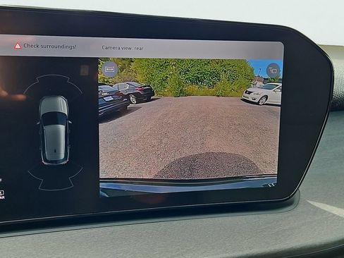 New 2026 Audi Q3 quattro 2.0T AWD/4WD image 9