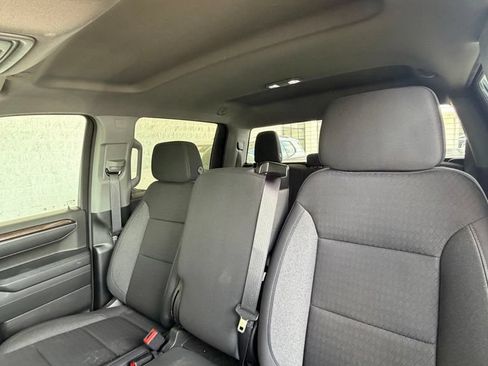 Used 2023 Chevrolet Silverado 1500 LT AWD/4WD image 2