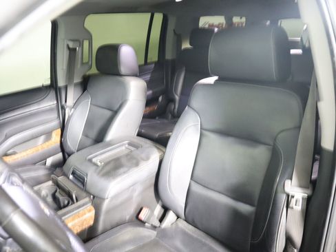 Used 2015 Chevrolet Suburban LTZ AWD/4WD image 23