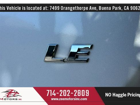 Used 2015 Toyota RAV4 LE image 55