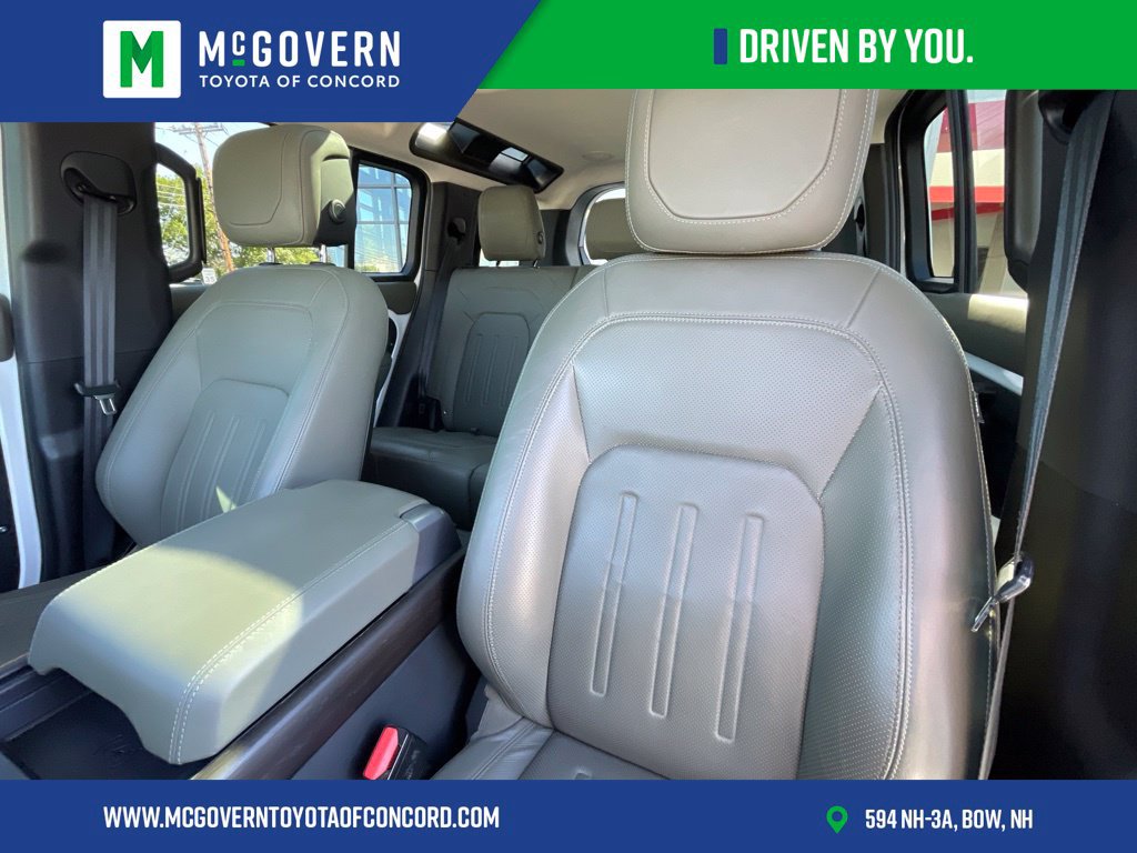 Used 2020 Land Rover Defender 110 HSE AWD/4WD image 13