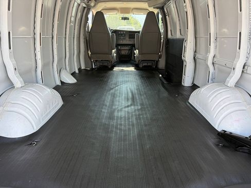 Used 2025 Chevrolet Express 2500 Extended w/ Driver Convenience Package RWD image 20