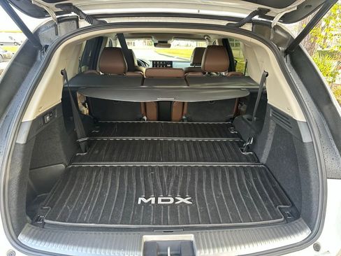 Used 2023 Acura MDX SH-AWD w/ Advance Package image 21