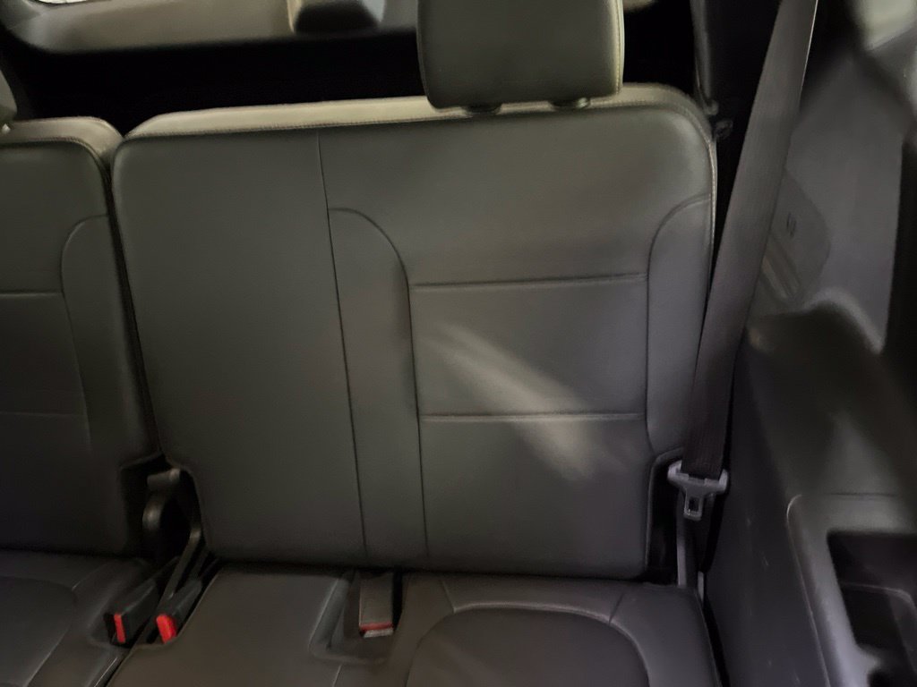 Used 2021 Chevrolet Traverse RS FWD image 26