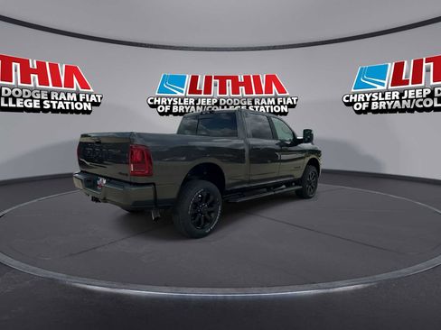 New 2026 RAM 2500 Laramie AWD/4WD image 8