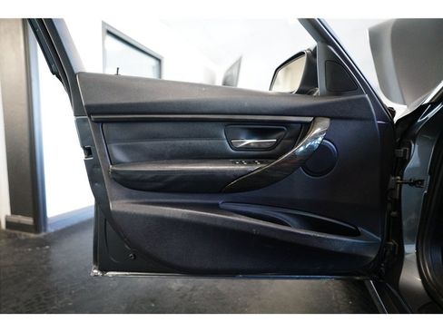 Used 2015 BMW 328i Sedan RWD image 15