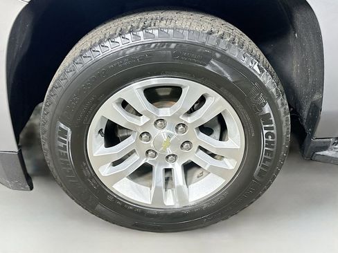 Used 2017 Chevrolet Tahoe LT RWD image 8