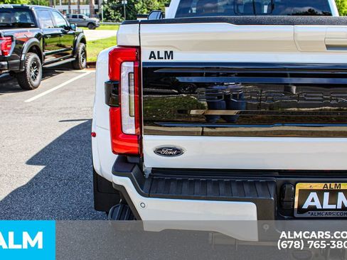 Used 2026 Ford F350 Platinum AWD/4WD image 13