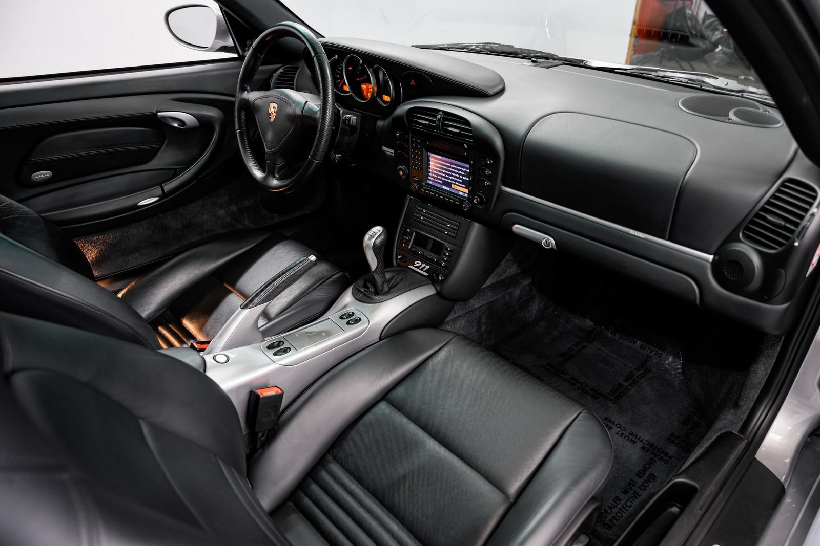 Used 2004 Porsche 911 40th Anniversary RWD image 29