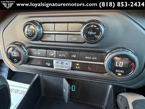 Used 2024 Ford Bronco Outer Banks AWD/4WD image 28