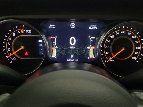 Used 2018 Jeep Wrangler Sport image 23