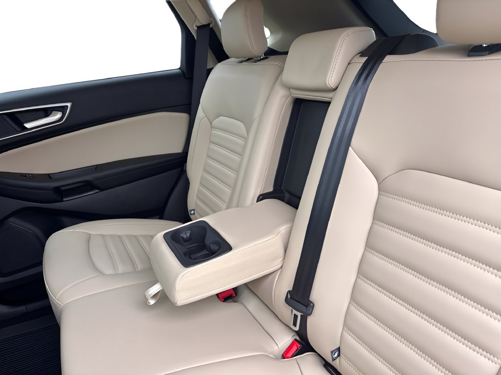 Used 2023 Ford Edge SEL w/ Convenience Package AWD/4WD image 29