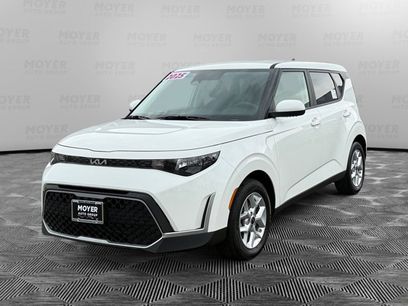 Certified 2025 Kia Soul LX