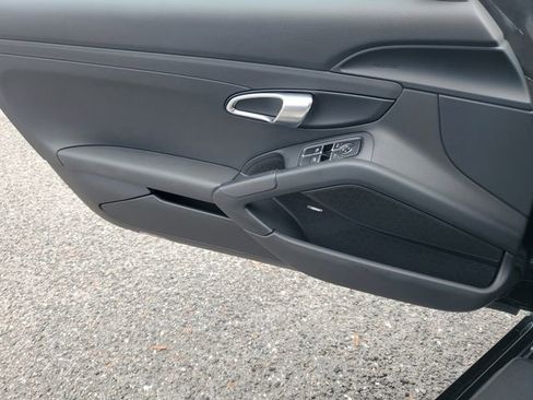 Used 2019 Porsche 718 Boxster image 18