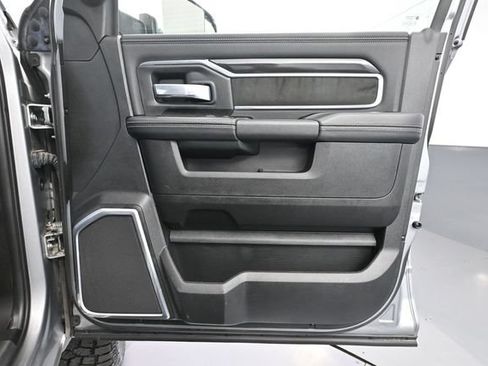 Used 2022 RAM 2500 Laramie AWD/4WD image 47