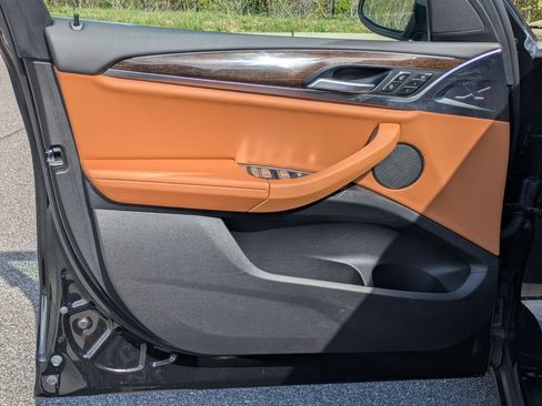 Used 2023 BMW X3 xDrive30i w/ Premium Package image 18