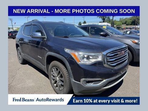 Used 2017 GMC Acadia SLT FWD image 1