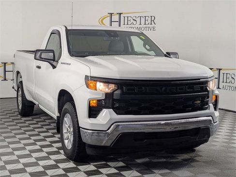 Used 2022 Chevrolet Silverado 1500 W/T image 2