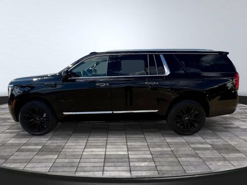 New 2026 GMC Yukon XL Elevation w/ Elevation Premium Package AWD/4WD image 14