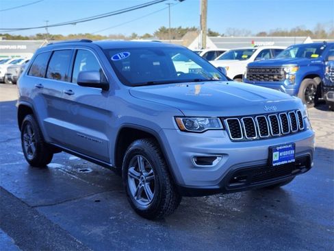 Used 2018 Jeep Grand Cherokee Laredo image 7