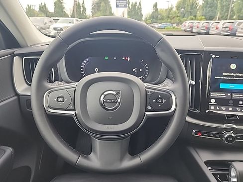 Used 2024 Volvo XC60 B5 Core w/ Protection Package Premier AWD/4WD image 24