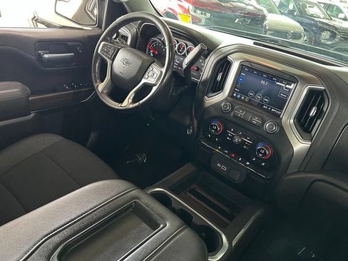 Used 2021 Chevrolet Silverado 1500 RST RWD image 9