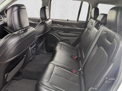 Used 2023 Jeep Grand Cherokee 4WD 4xe w/ Luxury Tech Group II image 19