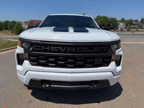 Used 2023 Chevrolet Silverado 1500 Custom w/ Rally Edition RWD image 4