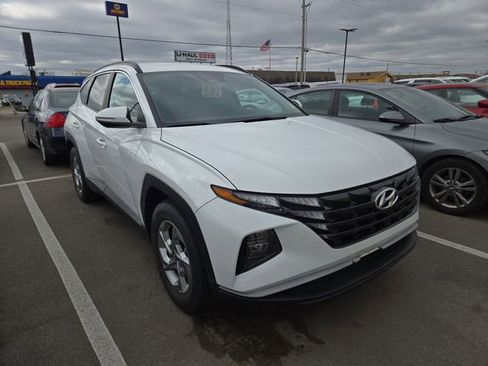 Used 2023 Hyundai Tucson SEL image 3
