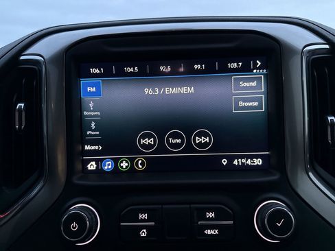 Used 2021 Chevrolet Silverado 1500 RST image 18