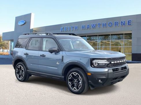 New 2026 Ford Bronco Sport Outer Banks w/ Outer Banks Tech Package+ AWD/4WD image 1