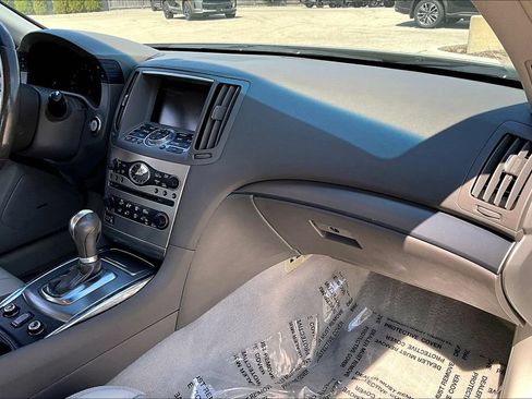 Used 2011 INFINITI G37 x Sedan w/ Premium Pkg AWD/4WD image 22
