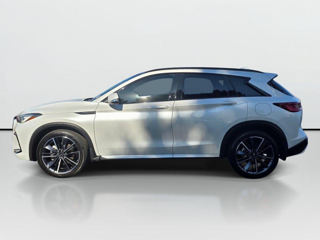 Used 2023 INFINITI QX50 Sport AWD/4WD image 2