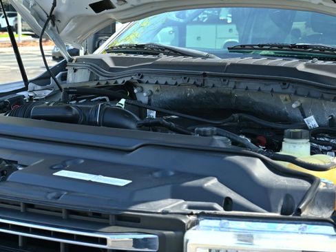 Used 2020 Ford F250 XL w/ STX Appearance Package image 40