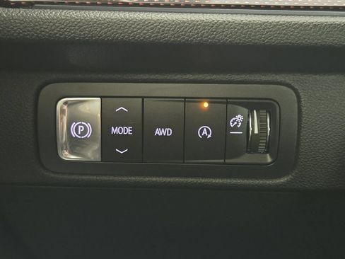New 2026 Chevrolet Traverse Z71 w/ Driver Confidence Package AWD/4WD image 22