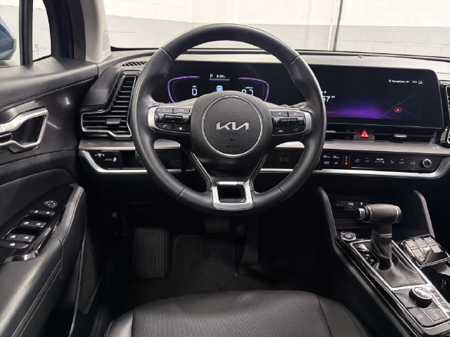 Certified 2024 Kia Sportage EX AWD/4WD image 15