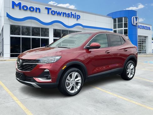 Used 2023 Buick Encore GX Preferred w/ Cold Weather Comfort Package AWD/4WD image 3
