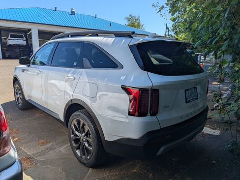 Used 2022 Kia Sorento X-Line EX AWD/4WD image 3