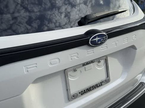 Certified 2025 Subaru Forester Limited w/ Protection Package AWD/4WD image 12