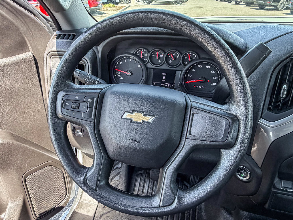 Used 2025 Chevrolet Silverado 1500 W/T RWD image 17