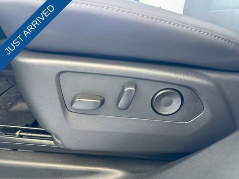 Used 2025 GMC Hummer EV 2X w/ LPO, Sport Package image 12