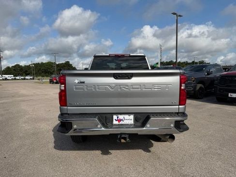 Used 2025 Chevrolet Silverado 2500 LT w/ Safety Package AWD/4WD image 7