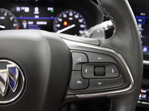 Used 2023 Buick Envision Avenir AWD/4WD image 38