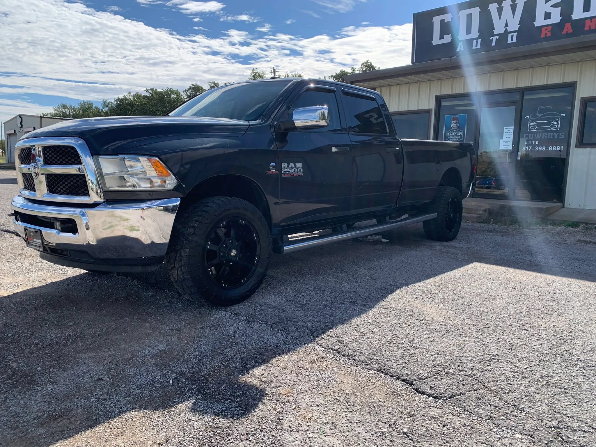 Used 2013 RAM 2500 Tradesman w/ Chrome Appearance Group AWD/4WD image 4