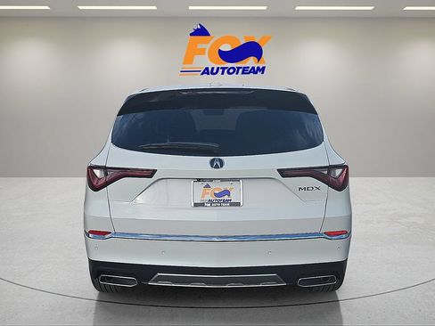 Used 2026 Acura MDX w/ Technology Package FWD image 4
