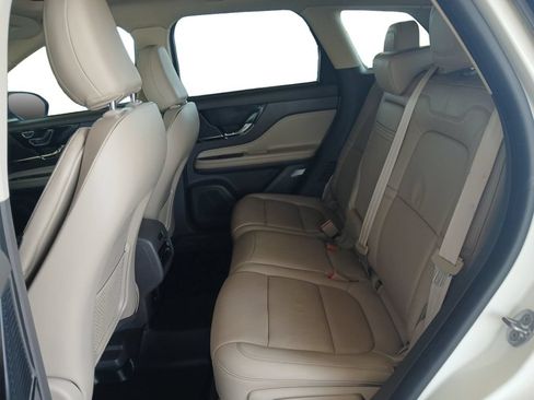 Used 2021 Lincoln Corsair FWD w/ Premium Package image 15