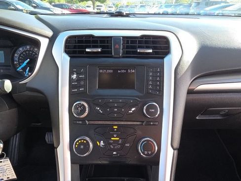 Used 2013 Ford Fusion S FWD image 26