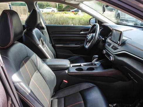 Used 2021 Nissan Altima 2.0 SR image 16