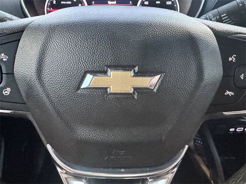 Used 2022 Chevrolet TrailBlazer ACTIV w/ Sun and Liftgate Package image 16